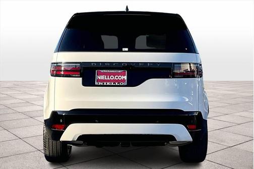 2025 Land Rover Discovery P360 Dynamic SE