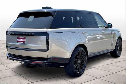 2025 Land Rover Range Rover P530 SE 7 Seat