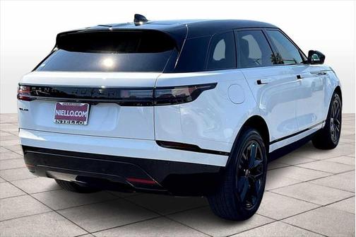 2026 Land Rover Range Rover Velar P250 SE R-Dynamic
