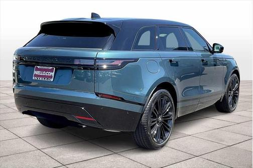 2026 Land Rover Range Rover Velar P250 SE R-Dynamic