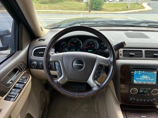 2011 GMC Sierra 2500 Denali