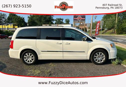 2011 Chrysler Town & Country Touring-L
