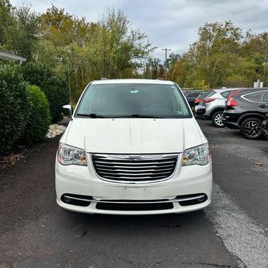 2011 Chrysler Town & Country Touring-L