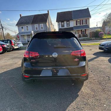2017 Volkswagen Golf GTI 2.0T S 4-Door