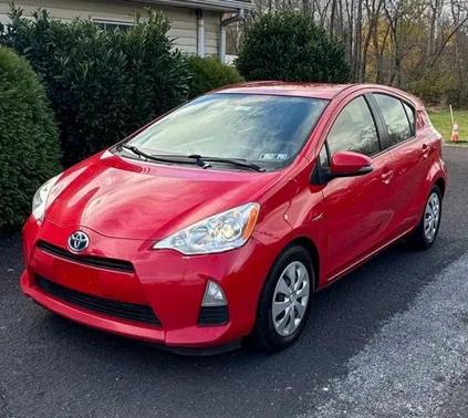 2013 Toyota Prius c Two