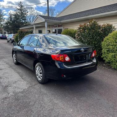Black Sand Pearl 2009 Toyota Corolla LE