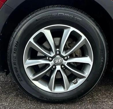 Regal Red Pearl 2017 Hyundai SANTA FE SE