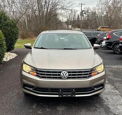 2016 Volkswagen Passat 1.8T SE