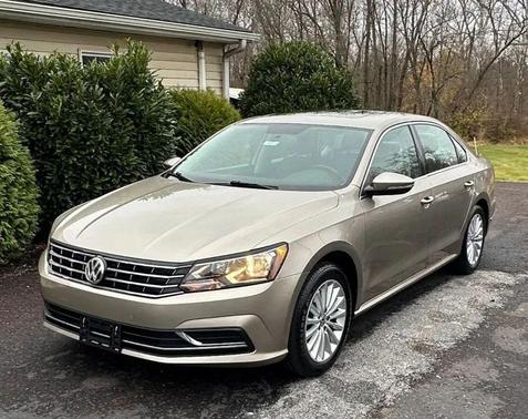 2016 Volkswagen Passat 1.8T SE