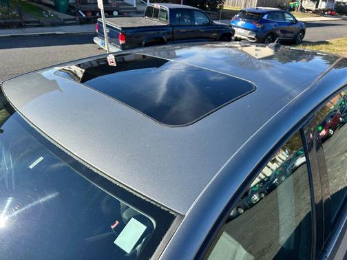 2012 Volkswagen Golf Base