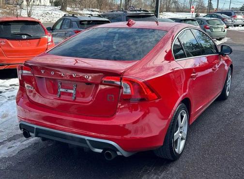 2012 Volvo S60 T6 R-Design