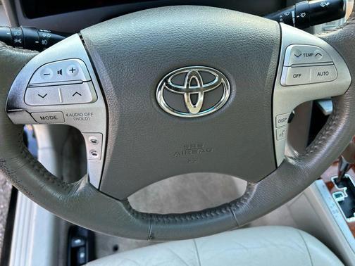 2011 Toyota Camry XLE