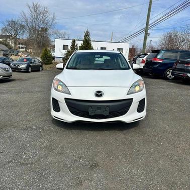 Crystal White Pearl Mica 2012 Mazda Mazda3 i Grand Touring