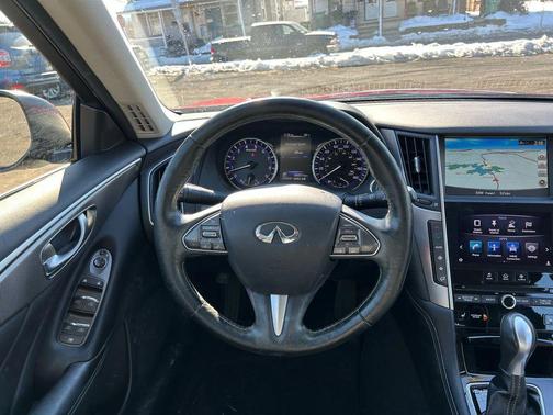2014 INFINITI Q50 Premium