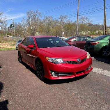 2014 Toyota Camry SE