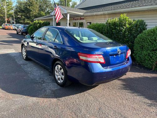 2011 Toyota Camry Base