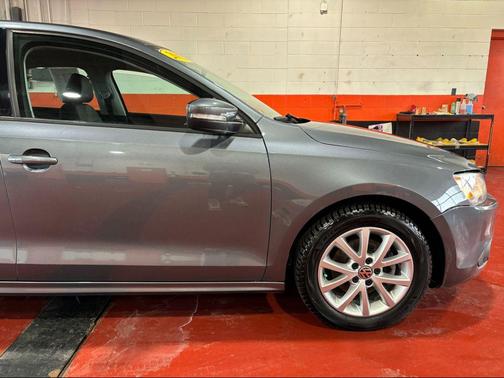 2012 Volkswagen Jetta SE