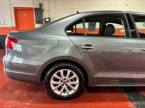 2012 Volkswagen Jetta SE