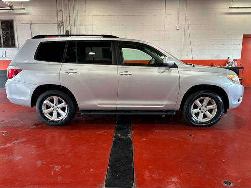 2008 Toyota Highlander Base