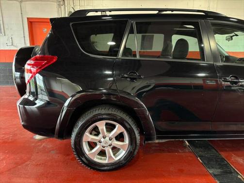 2010 Toyota RAV4 Limited