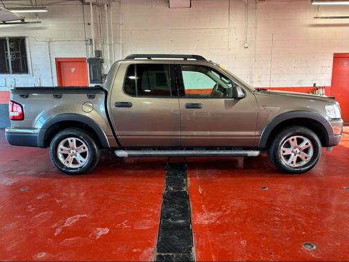 2007 Ford Explorer Sport Trac XLT