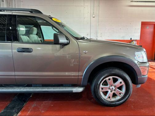 2007 Ford Explorer Sport Trac XLT