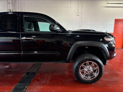 Cement 2021 Toyota Tacoma SR5