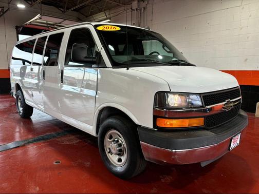 2016 Chevrolet Express 3500 LT
