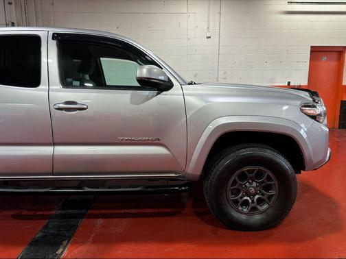 2018 Toyota Tacoma SR5