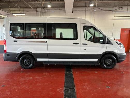 2017 Ford Transit-350 XL