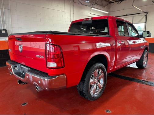 Flame Red Clearcoat 2017 RAM 1500 Big Horn