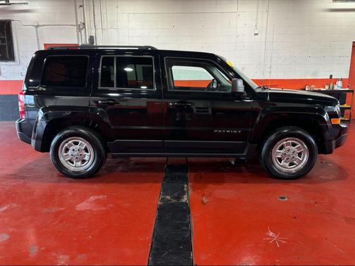 2017 Jeep Patriot Sport