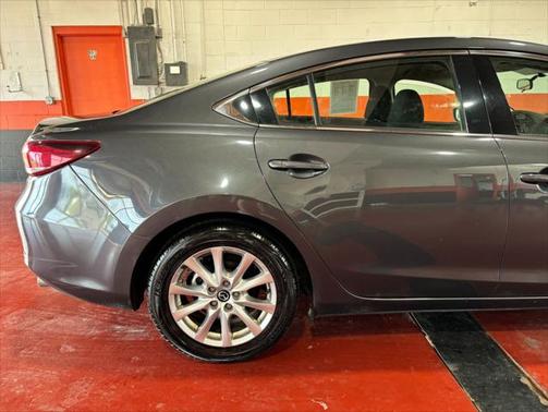 2015 Mazda Mazda6 i Sport