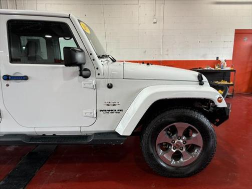 2017 Jeep Wrangler Unlimited Sahara