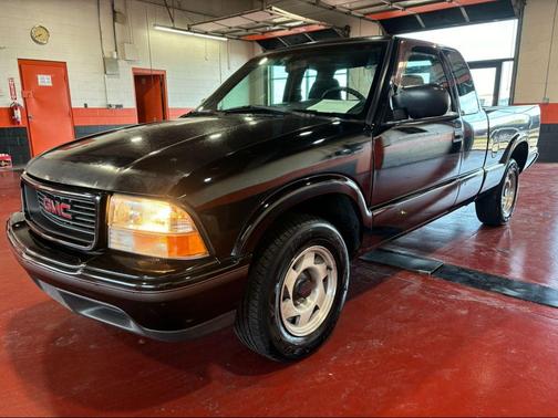 1999 GMC Sonoma SLS