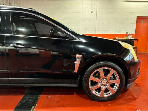 2011 Cadillac SRX Performance Collection