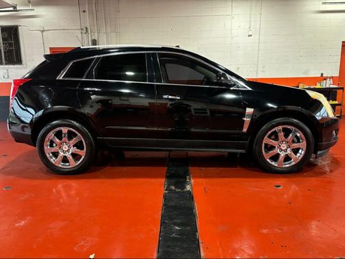 2011 Cadillac SRX Performance Collection