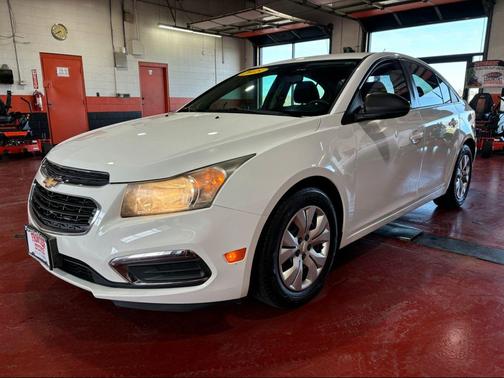 2015 Chevrolet Cruze LS