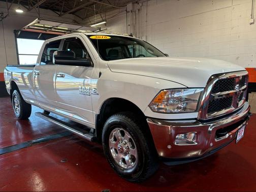 2016 RAM 3500 SLT