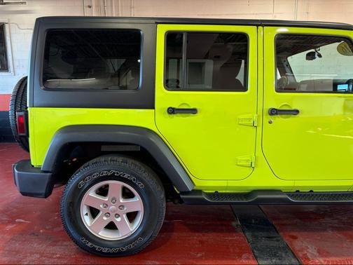2016 Jeep Wrangler Unlimited Sport