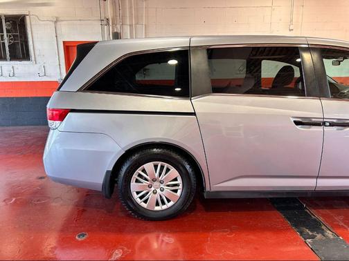 2016 Honda Odyssey LX