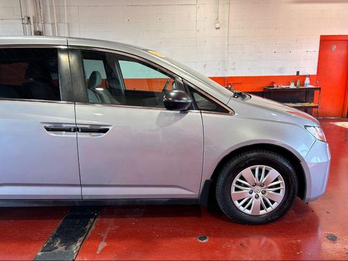 2016 Honda Odyssey LX