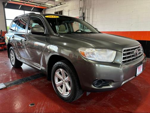 Cypress Pearl 2010 Toyota Highlander SE