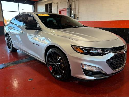 2021 Chevrolet Malibu FWD LT