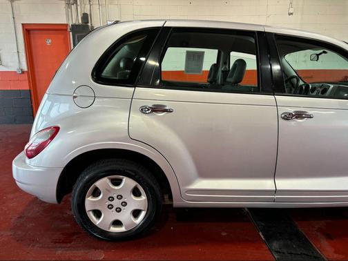 2006 Chrysler PT Cruiser Base