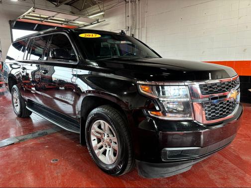 2017 Chevrolet Suburban LS