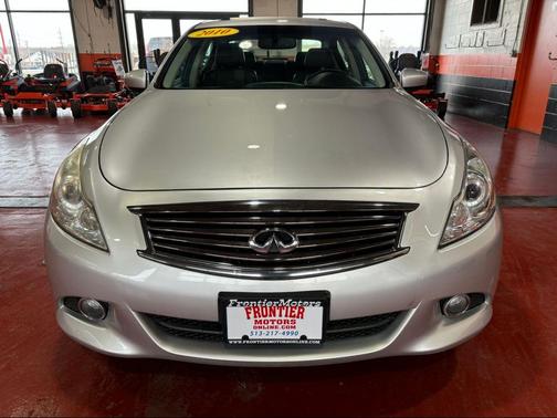 2010 INFINITI G37x Base