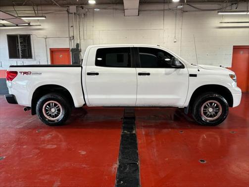 2011 Toyota Tundra Grade