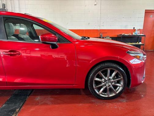2018 Mazda Mazda3 Grand Touring