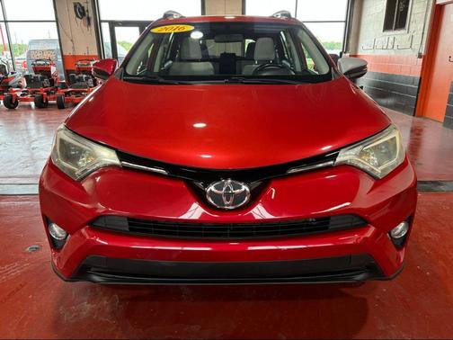 Barcelona Red Metallic 2016 Toyota RAV4 XLE